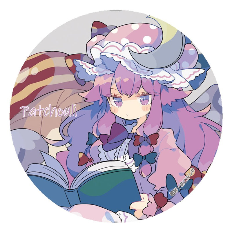 【新品】缶バッジ_パチュリー(煮こらしか)202504 / すなめりドリル 発売日:2025年04月頃