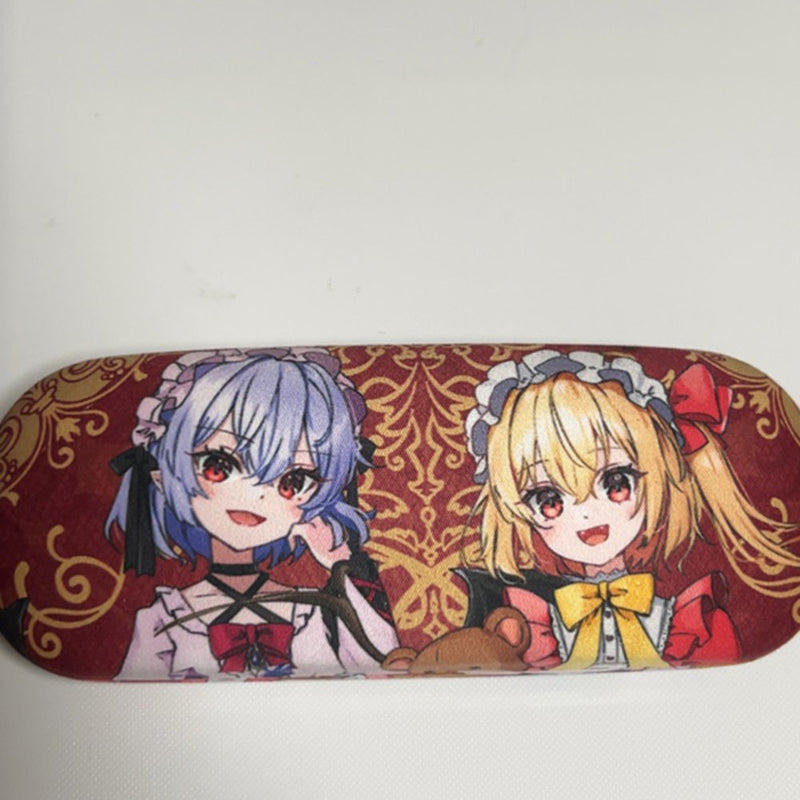 [New] 东方project「蕾米莉亚·斯卡雷特，芙兰朵露·斯卡雷特」12-5眼镜盒（附擦拭布） / ぱいそんきっど 发售日:2025年08月31日