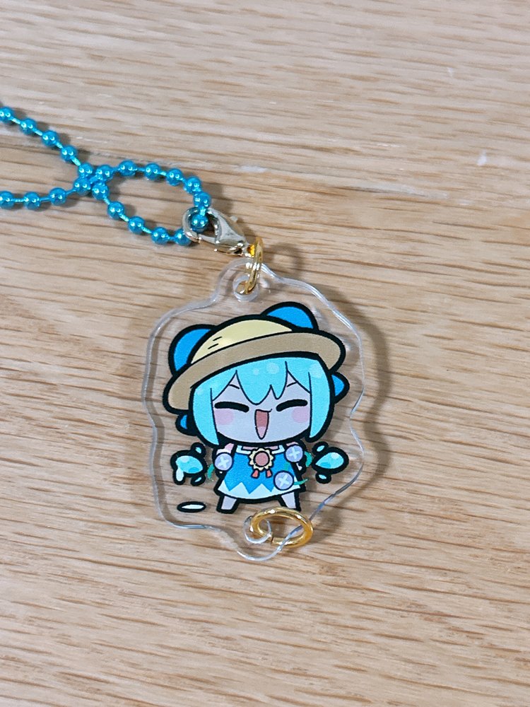 【新品】繋がるアクリルキーホルダー「日焼けしたチルノ」 / 北国もやし製造所 発売日:2026年08月16日