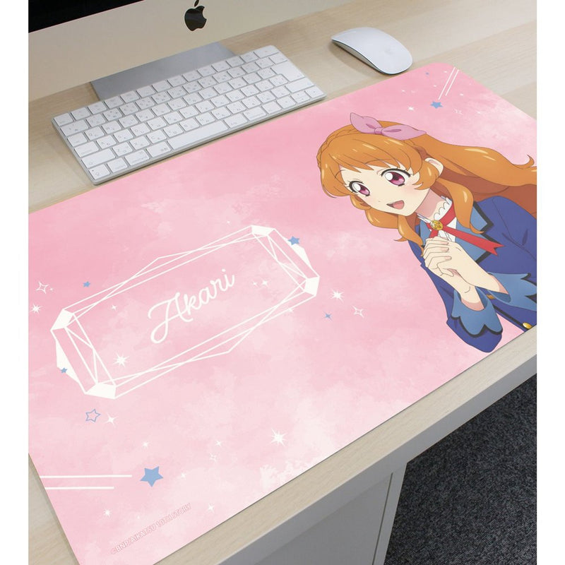 【新品】アイカツ！ 10th STORY ～未来へのSTARWAY～ 描き下ろし 大空あかり 歩みver. マルチデスクマット / アルマビアンカ 発売日:2026年09月20日