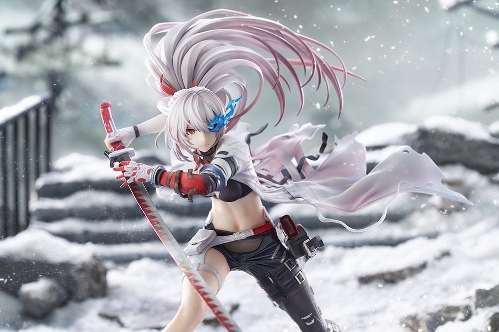 新品】パニシング:グレイレイヴン ルシア・深紅ノ影 / グッドスマイル