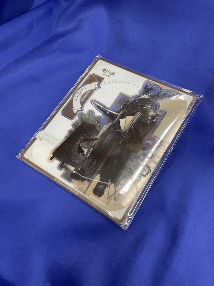 【輸入品】アークナイツ Maidjumpコラボカフェ アクリルスタンド パトリオット / MaidJump