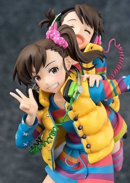【新品】アイドルマスター 双海亜美&双海真美 1/8比例模型 / ファット・カンパニー 預計到貨時間：2016年12月左右